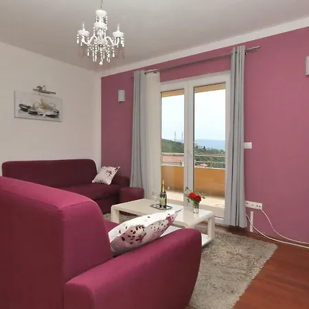 Rejo Apartment *