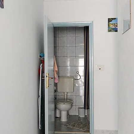 Rejo 1853 דירה *